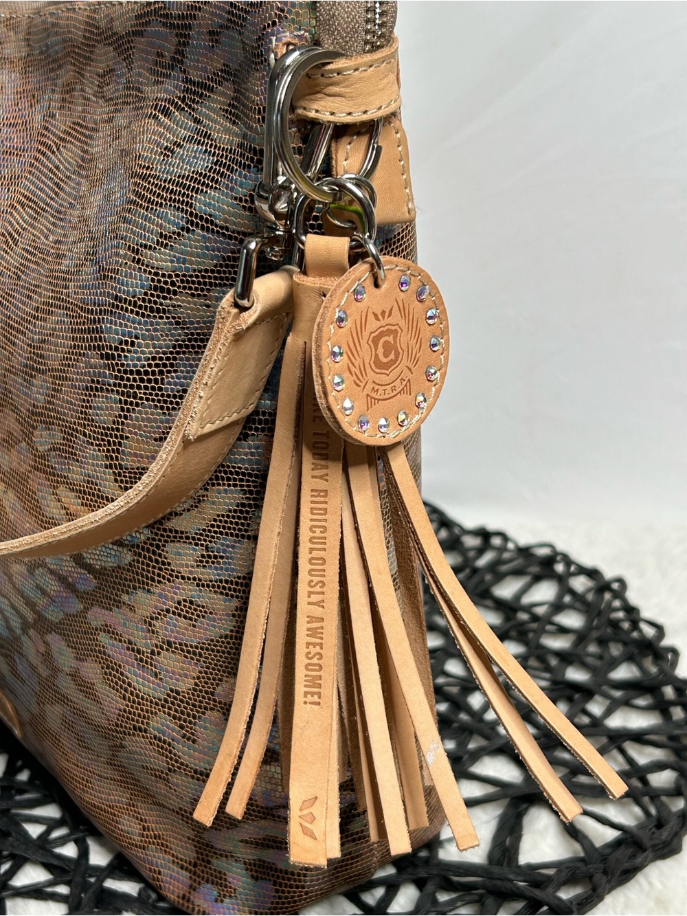 Consuela Iris Hobo - Picture 9 of 14